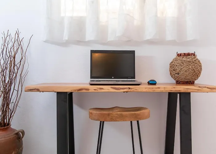 En Lefko Boutique House *