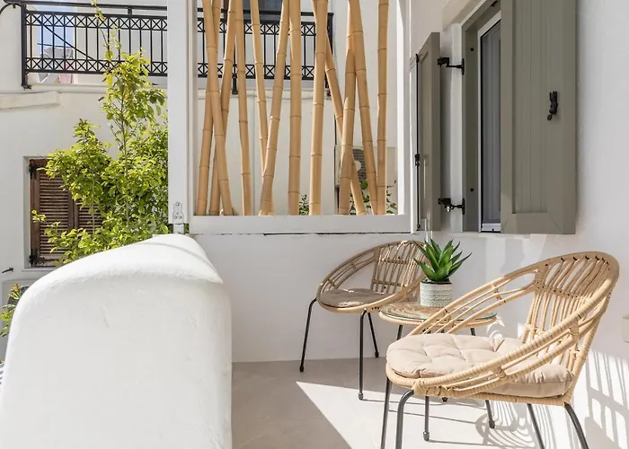 En Lefko Boutique House